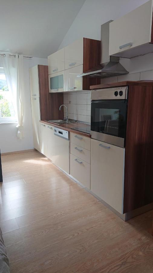 Apartments Matej & Irena ツレス エクステリア 写真